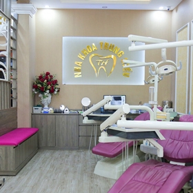 Nha khoa Trung Hiếu