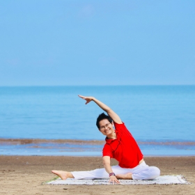 Yoga Đặng Kim Ba