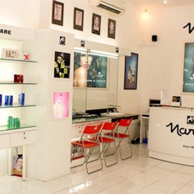 Mỹ phẩm Naris Việt Nam