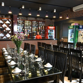 Nhà Hàng Phố Xưa