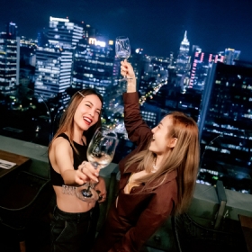 Shri Restaurant & Lounge