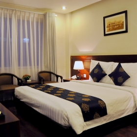 Khách sạn Bella Begonia Nha Trang 