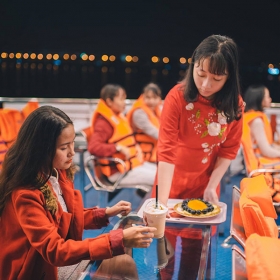 Du thuyền Mỹ Xuân