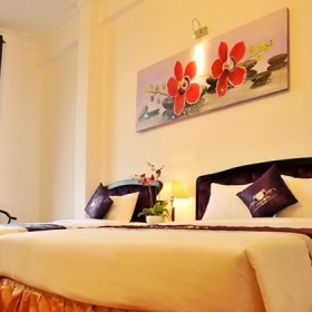 Khách sạn Carnosa Huế 2 sao