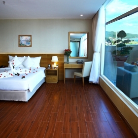 Khách sạn Tri Giao Nha Trang