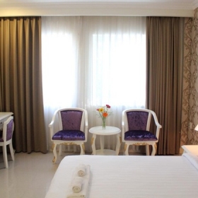 Khách sạn Bizu Diamond