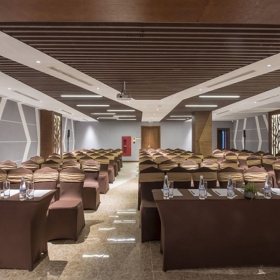 KHÁCH SẠN SOFIA TAM ĐẢO