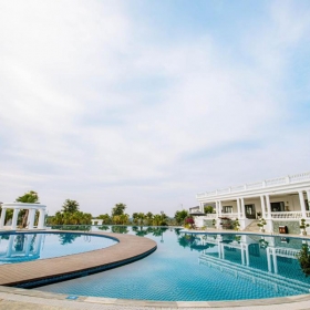 GLORY RESORT SƠN TÂY