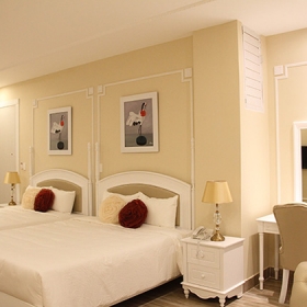 Khách sạn La Vie En Rose 