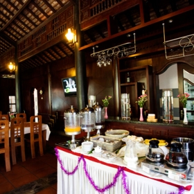 Khách sạn Hoàng Yến II Bình Dương