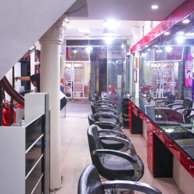 Salon tóc Nhật Long