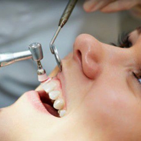 Nha Khoa Quốc Tế