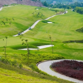 Yen Dung Resort & Golf Club