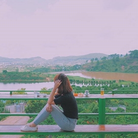 Du lịch Bốn Bạn