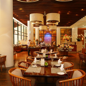 Khách sạn ParkRoyal Saigon