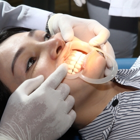 Nha khoa Việt Hàn 4