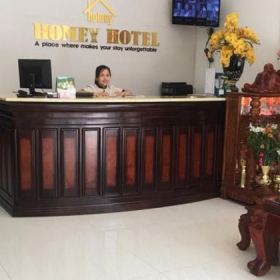 Khách sạn Homey 3 sao 