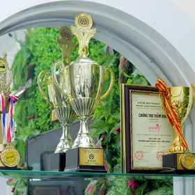 Thẩm mỹ công nghệ Hoa Minh