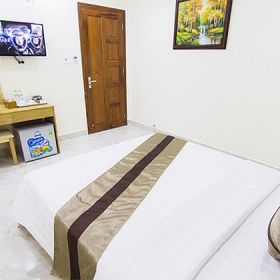 Khách sạn Ngọc Hạnh