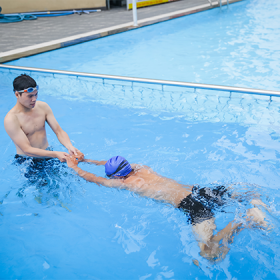Bể bơi Xuân Mai Tower