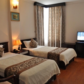 Golden Ha Long Hotel