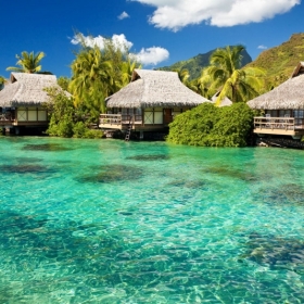 Lạc Long Quân Travel