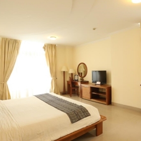 Khách sạn Biển Vàng Đà Nẵng