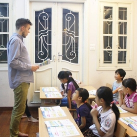 Trung Tâm Ngoại Ngữ Hili