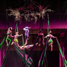 Show Thực Cảnh Anh Hùng Cờ Lau