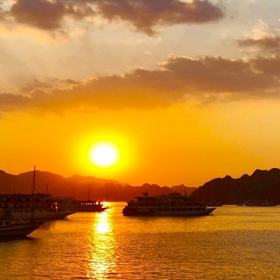 Du thuyền Aspira Cruises