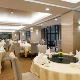 Eastin Grand Hotel Saigon 
