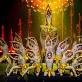 Fishermen show - Huyền thoại làng chài