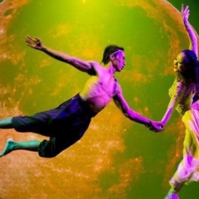 Fishermen show - Huyền thoại làng chài