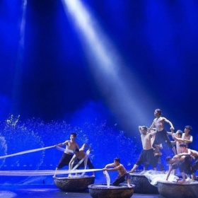 Fishermen show - Huyền thoại làng chài