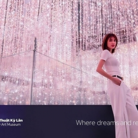 Flyover Starry Sky Art Museum