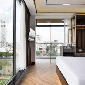 G8 Riverside Sài Gòn