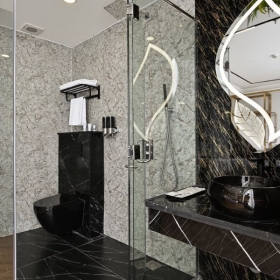 G8 Riverside Sài Gòn