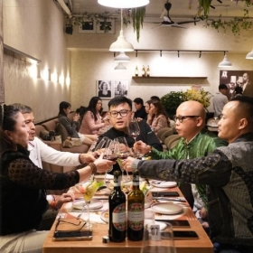 Gennies Bistro Catering - Set ăn dành cho 6 người