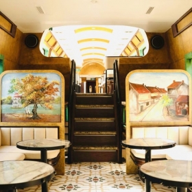 The Hanoi Train