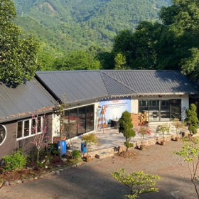 Halo Retreat Hòa Bình