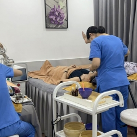 Kalohi Beauty Clinic 