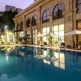 Khách sạn Đối Ngoại