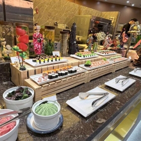 Lantine Le Buffet dAnnam