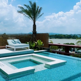  Le Carré Huế Hotel