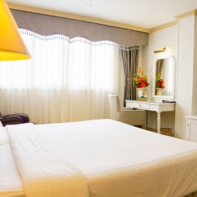 Khách sạn Lotus Sài Gòn