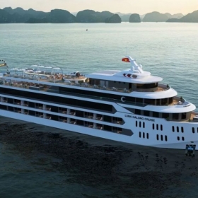 Luna Cruise Hạ Long