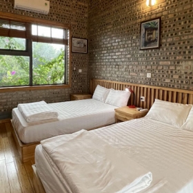 Đường Lâm Village