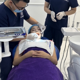 Nha khoa Quốc tế Hoa Kỳ