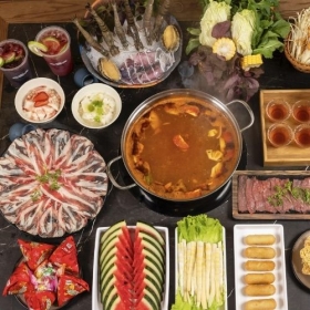 Shan Wai Shan Hotpot - Buffet lẩu và dimsum Trung Hoa chuẩn vị