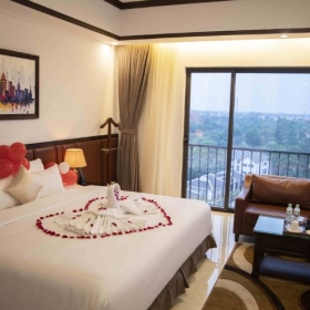 Vĩnh Phúc - Westlake Hotel and Resort - 4 Sao - Suite Room